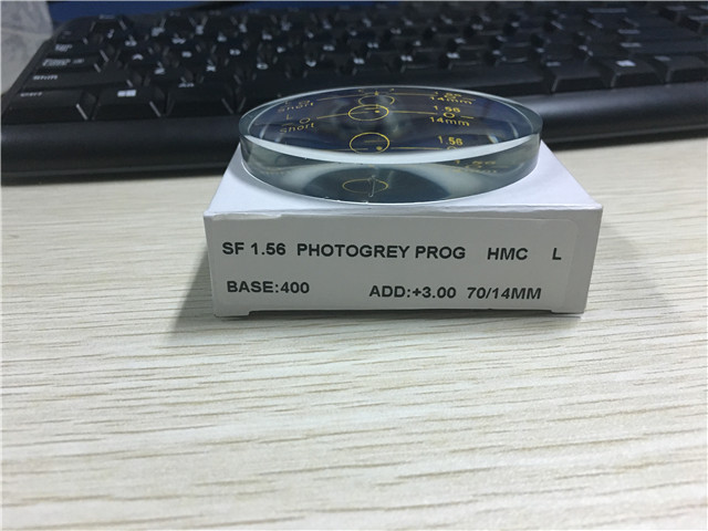 Grey / Brown Photochromic Progressive Lenses Blank 75mm Diameter 1.56 Index