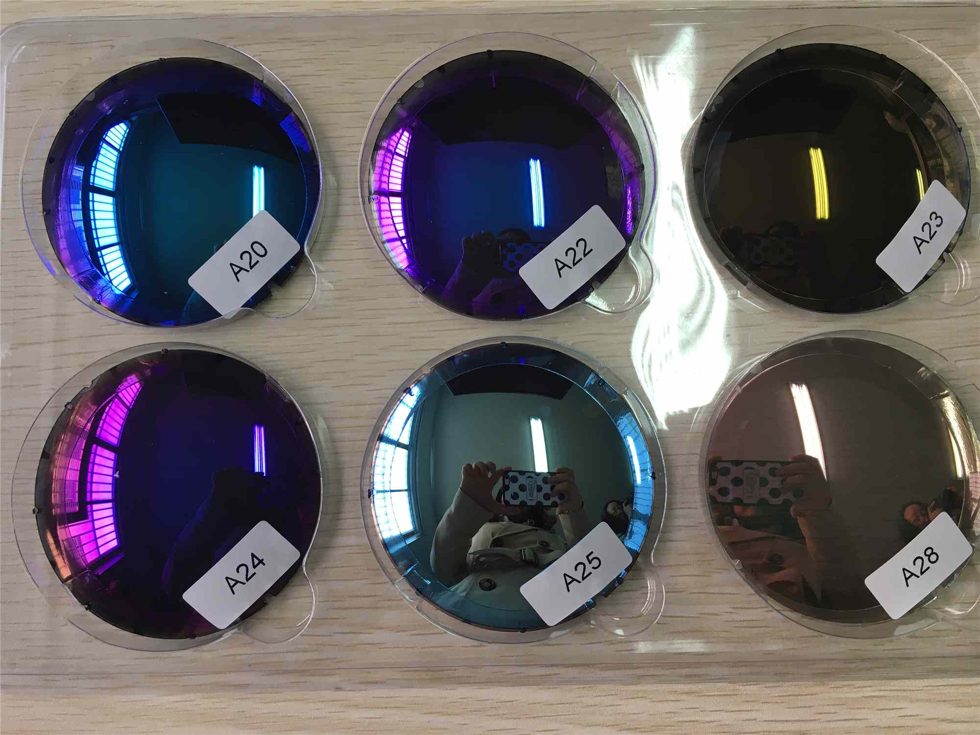 Index 1.499 Polarized Eyeglass Lenses Hard Coating Mirror / REVO Coating